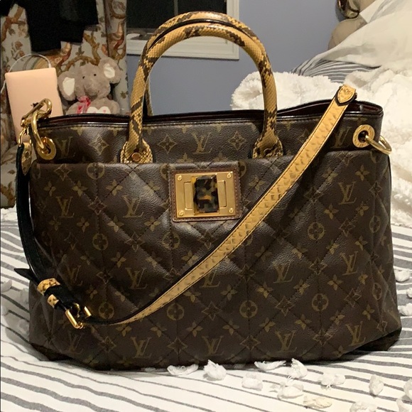 Louis Vuitton Exotique Tote GM - Picture 3 of 8